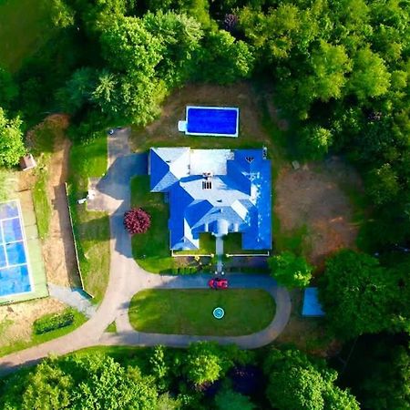 Вілла Gated Mansion - Basketball Court Movie Theater Views Big Stone Gap Екстер'єр фото