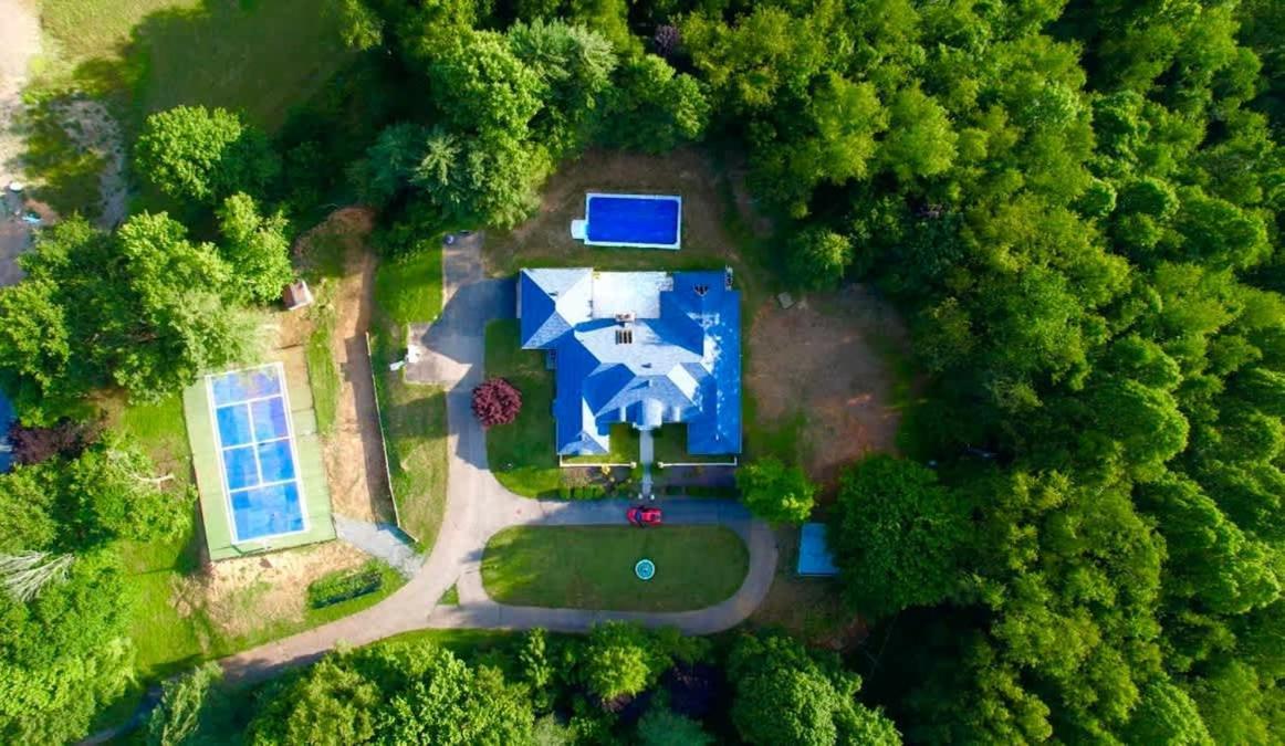 Вілла Gated Mansion - Basketball Court Movie Theater Views Big Stone Gap Екстер'єр фото