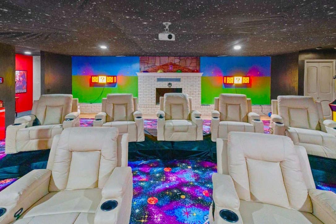 Вілла Gated Mansion - Basketball Court Movie Theater Views Big Stone Gap Екстер'єр фото