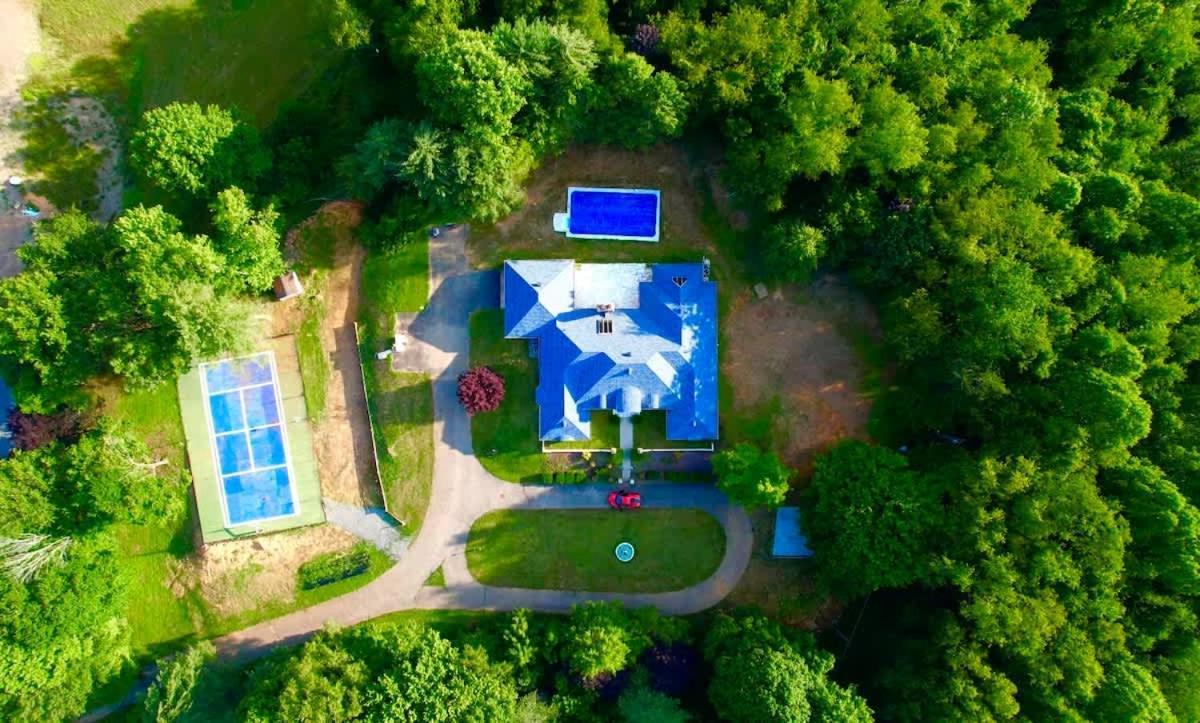 Вілла Gated Mansion - Basketball Court Movie Theater Views Big Stone Gap Екстер'єр фото